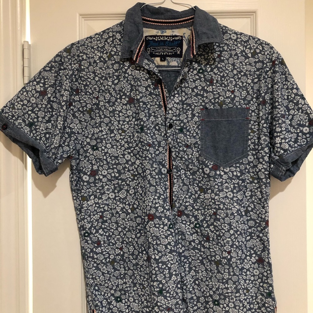 Hawaiian button down